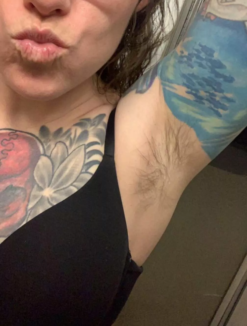 Look who’s pitties are showing