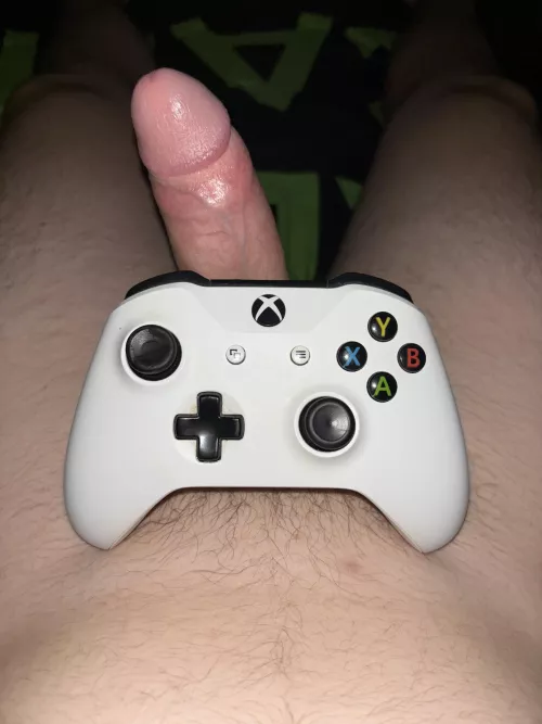 My big gamer dick is such a good place to put my controller when i’m not using it 😏
