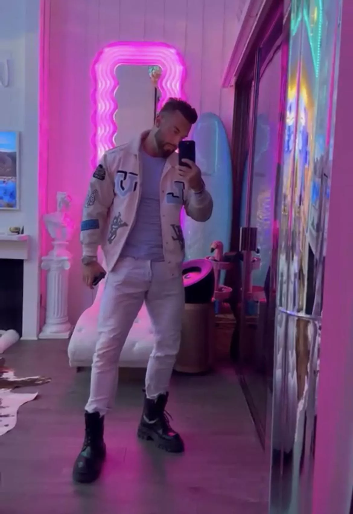 Need a bit of a hug today 🤗