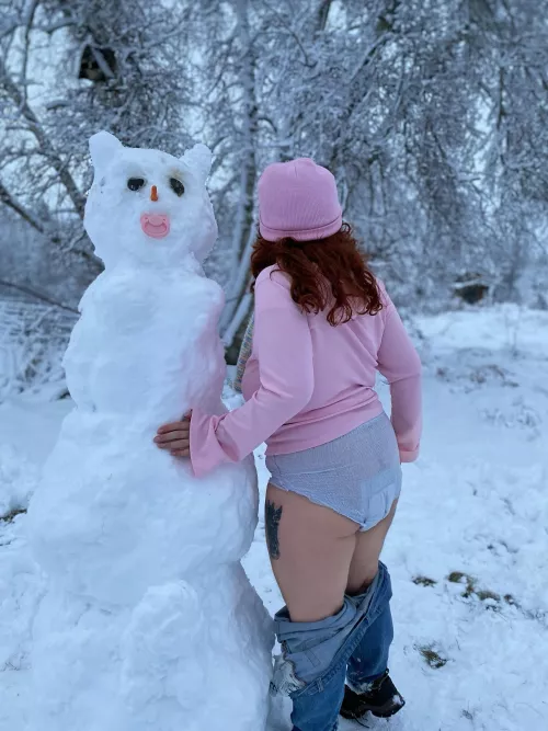 Put a paci on my snowgirl!