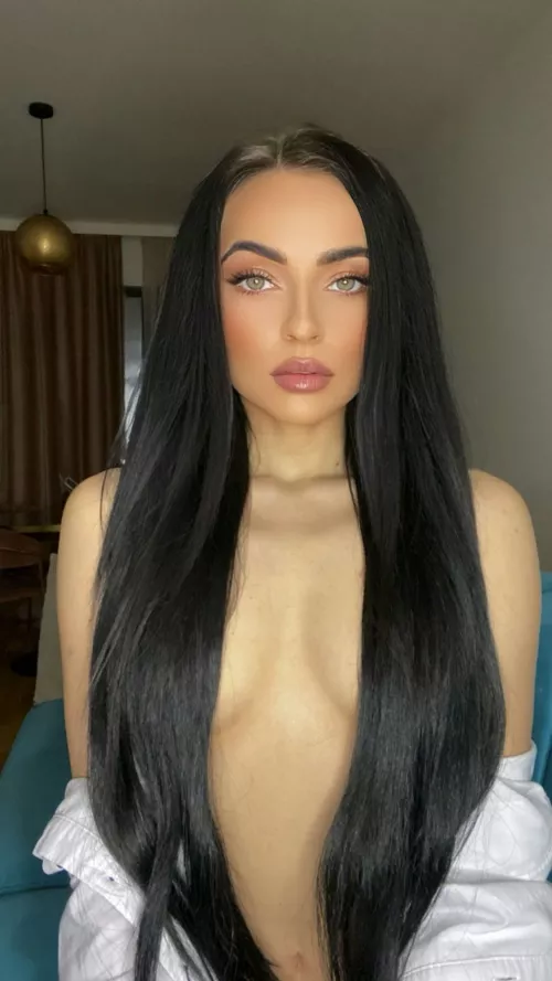 React if its looking tasty enough to try