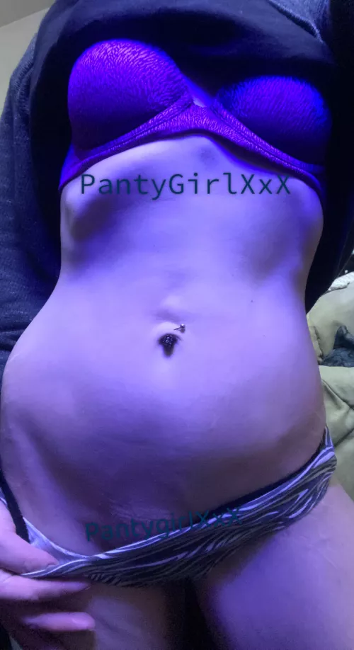 Slim fit Blonde Available now! :) Sexting, cam, dick rate, pics, vids Premade and custom, special requests! [vid] [sext] [rate] [cam] [gfe] [pic] send me a msg! (No chat)