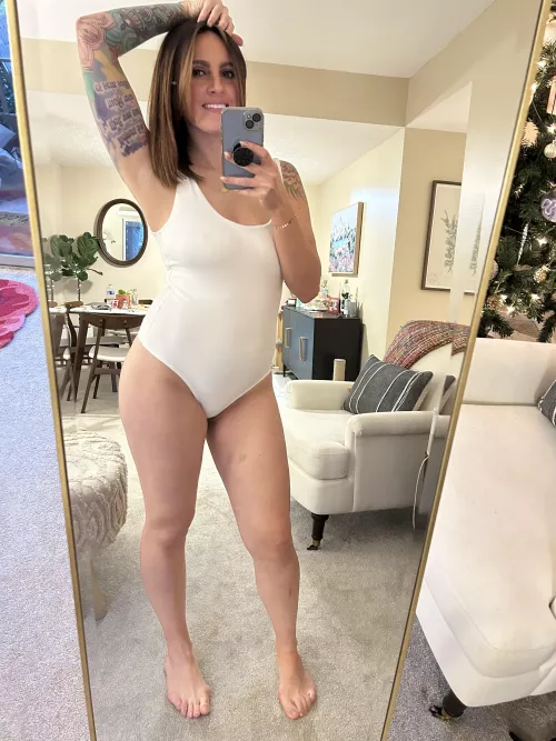 sniff and kiss my smooth armpit's