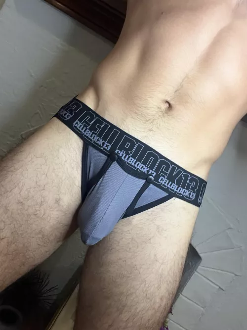 The buttons don’t stay shut for long