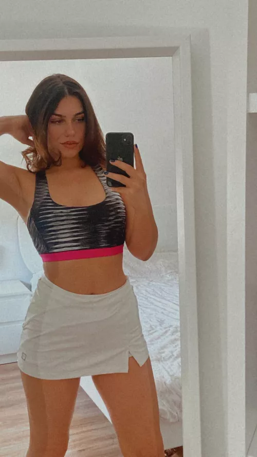 tight skirts teases better