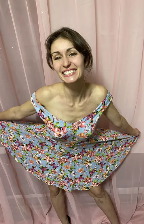 When a milf really wants to fly (F30)