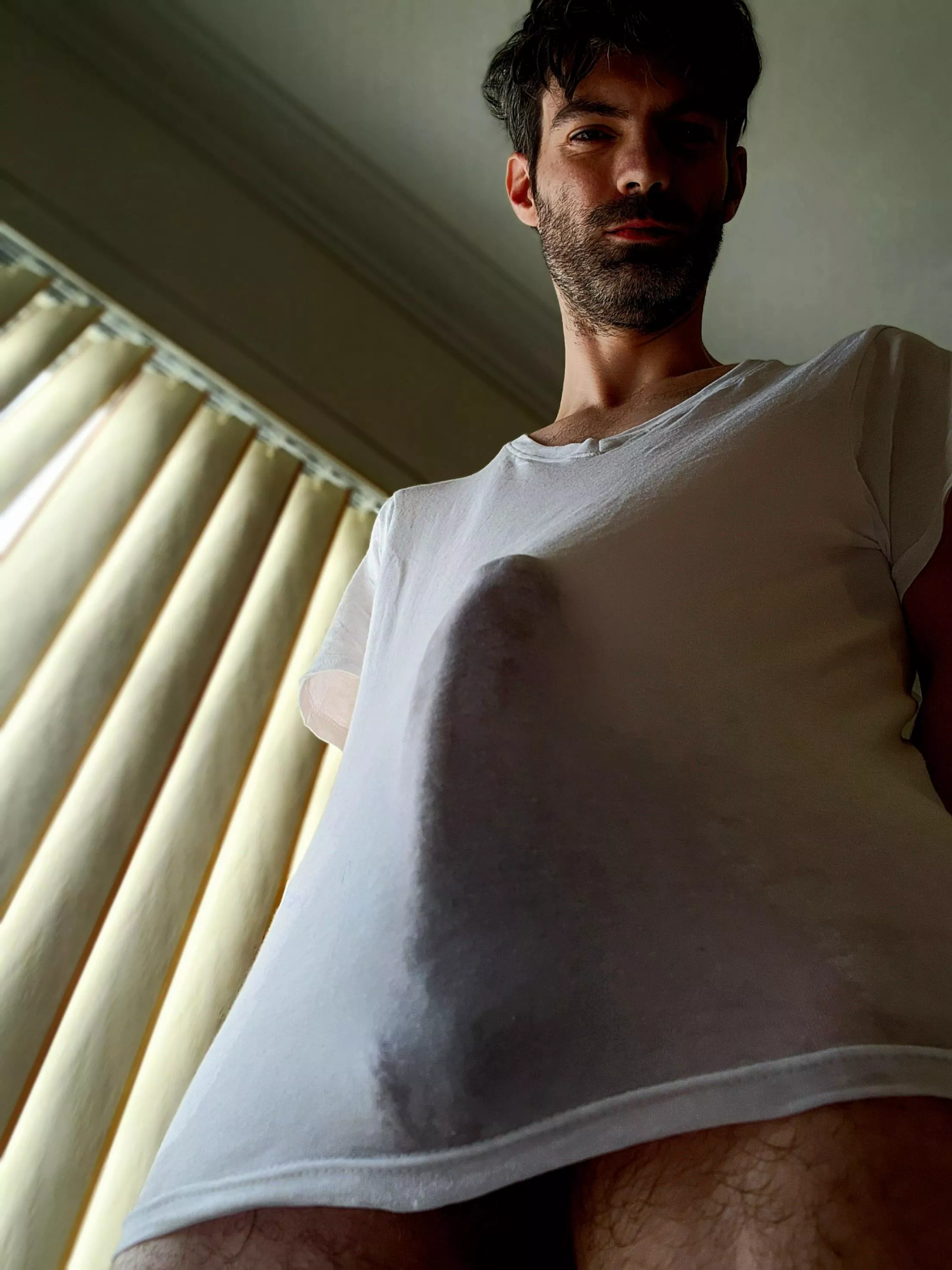 Who will help rub this stain out my shirt