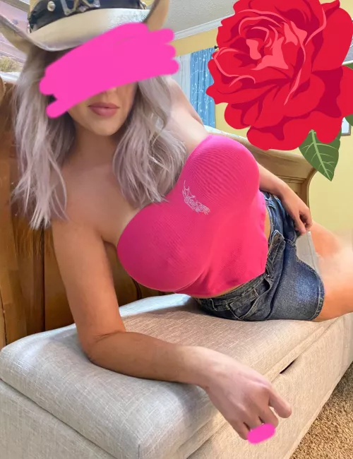 Wrap gifts or unwrap me? Lol