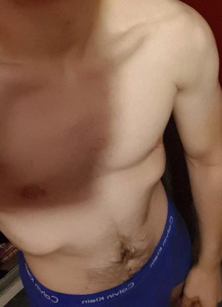 24 m uk any chubs/superchubs like?? Like smooth bottoms