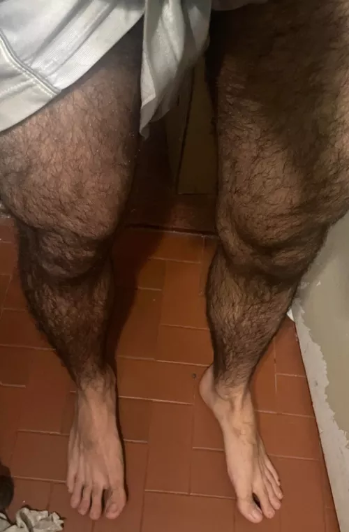 25 looking for hairy vers guys, balkan+ latino+ foreskin+ Snap: hothorny6014