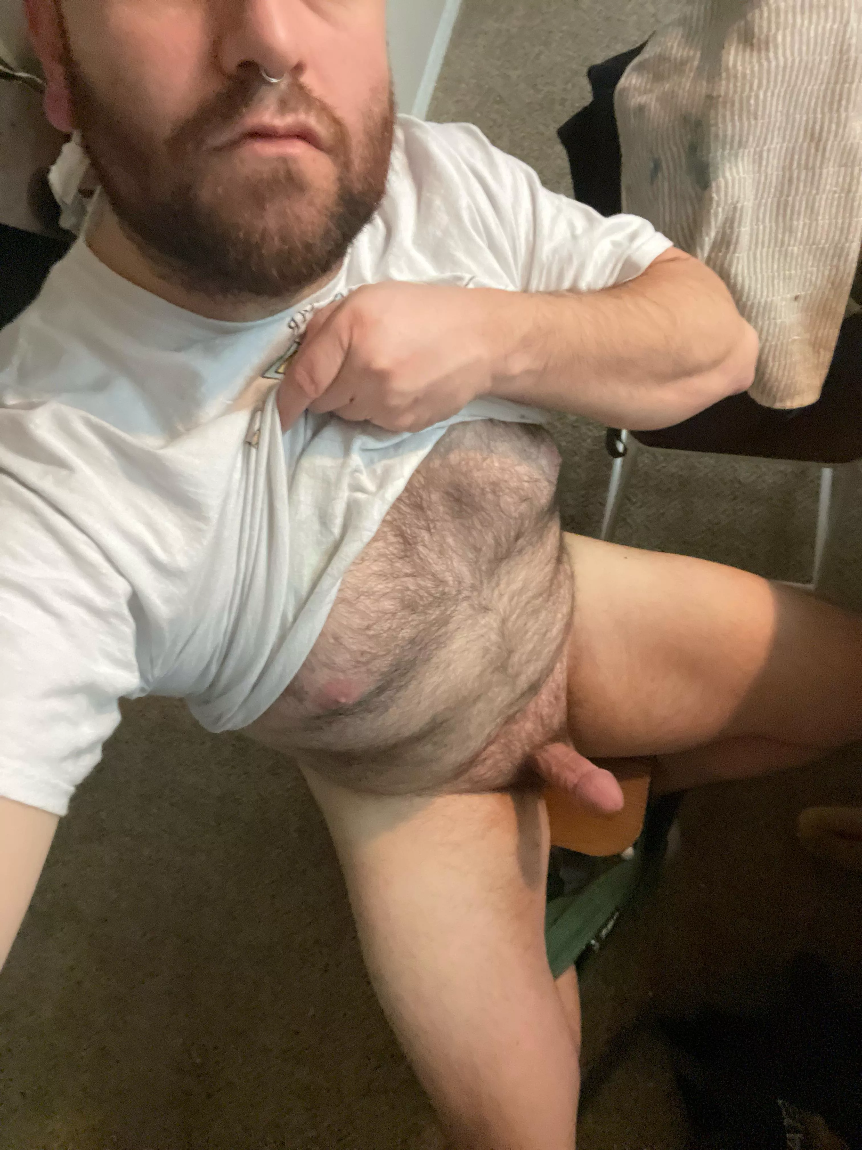 (36) Dads still up? Anyone wanna spoil me?