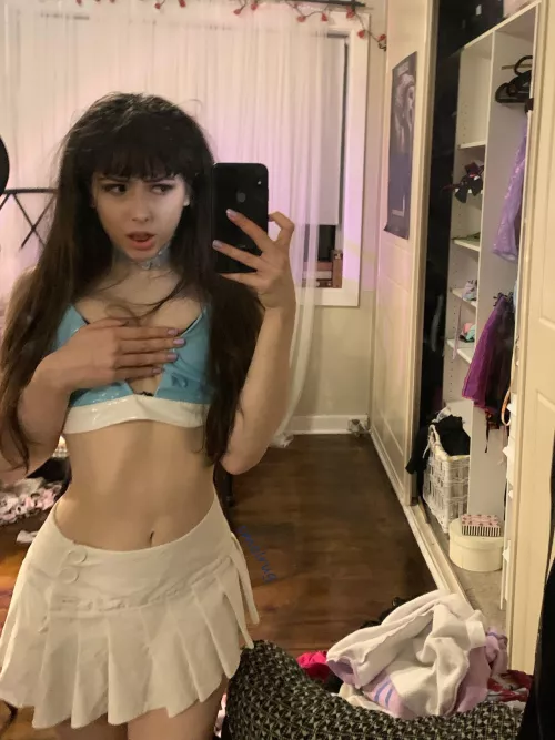 5'1 and horni.. is that your type?18f