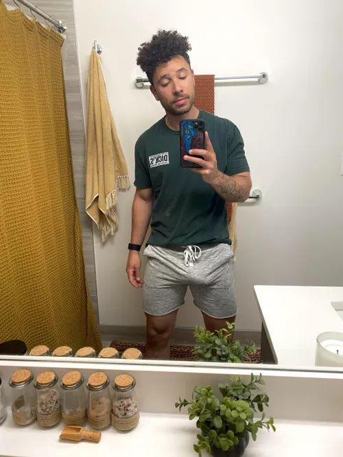 A bit of morning wood 💫