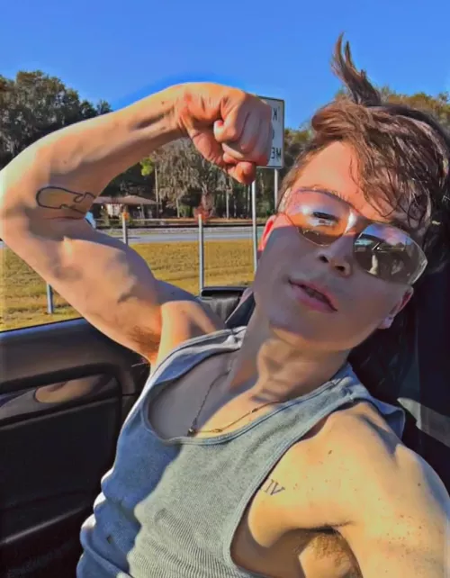 Airing the pit in the convertible