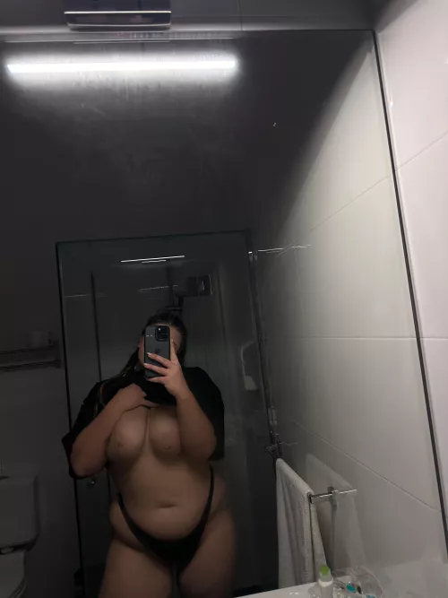 Describe me with 1 word 🩵