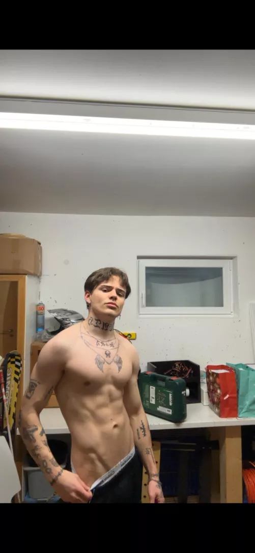 do you like my tattoos?😈