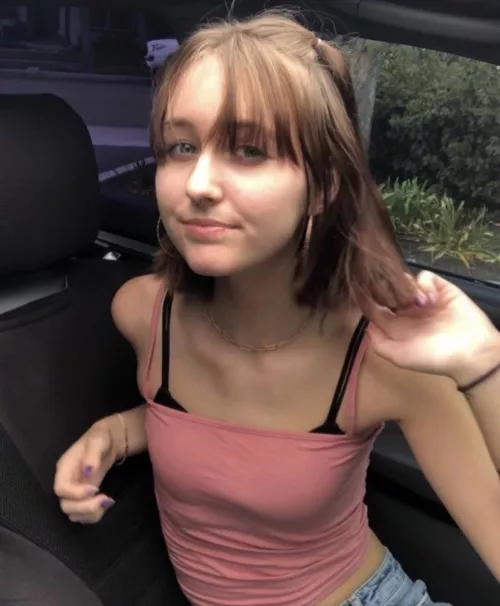 Do you like short haired girls