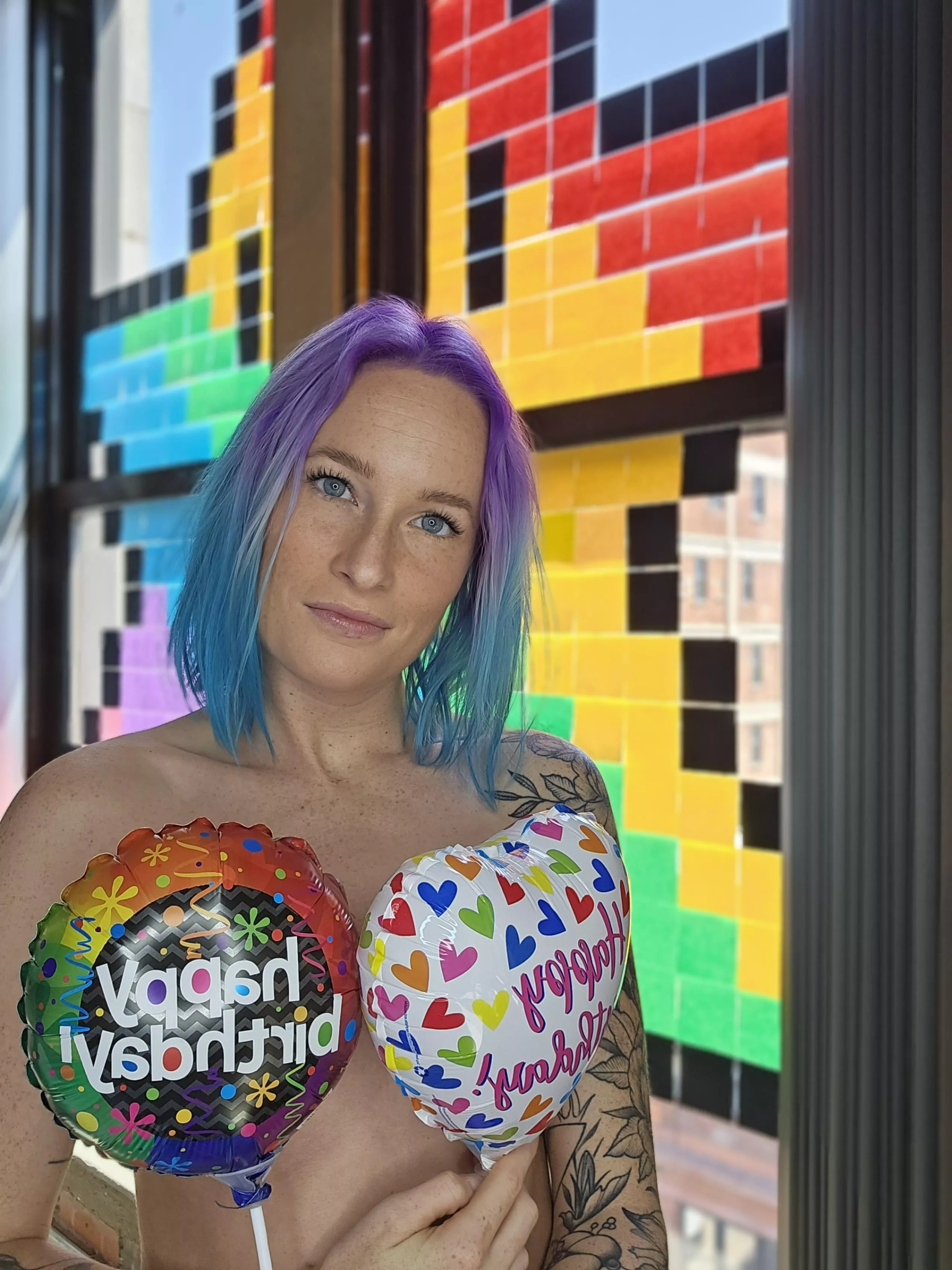 Do you like the blue or the purple?