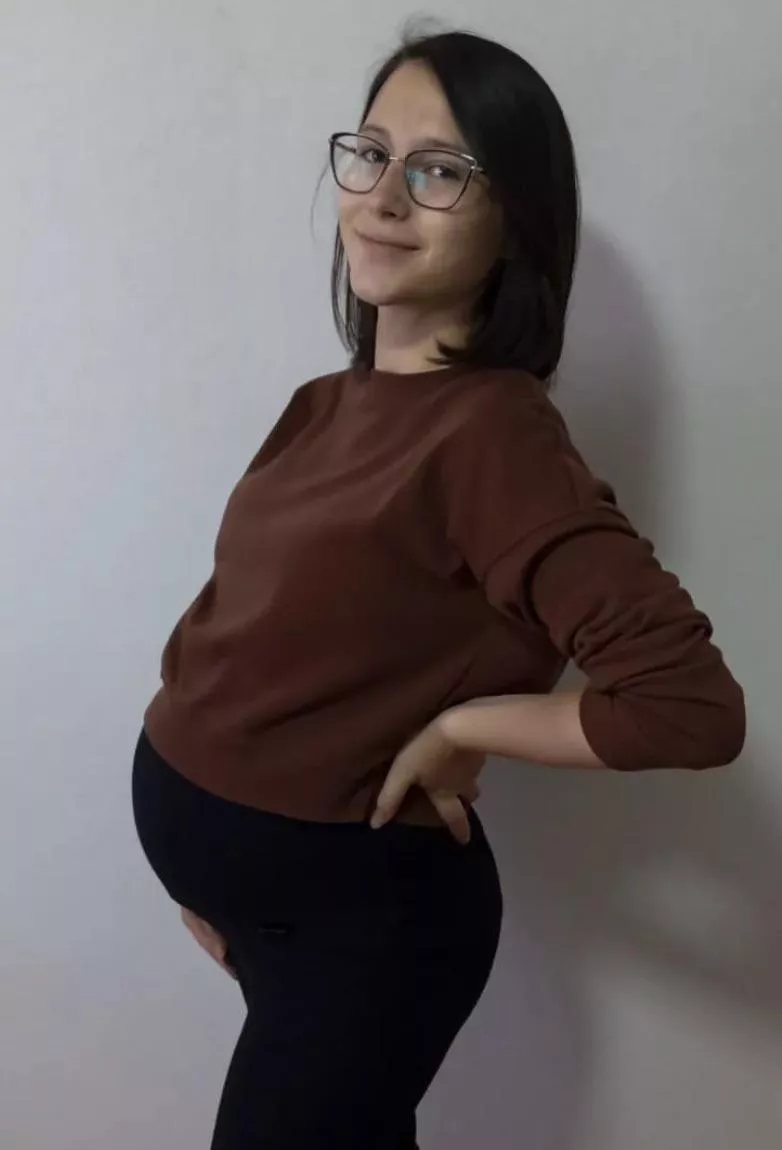 F18 is it normal to get horny every minute?