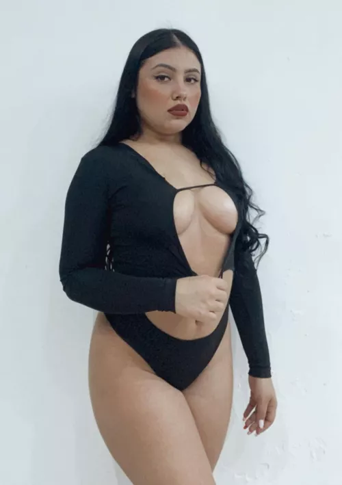 Have you looked at the physical attributes of this Latina again?