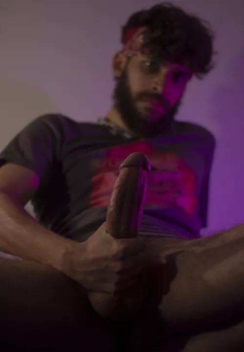 Hey bro, I bought a new console. Would you help me test this? [25]