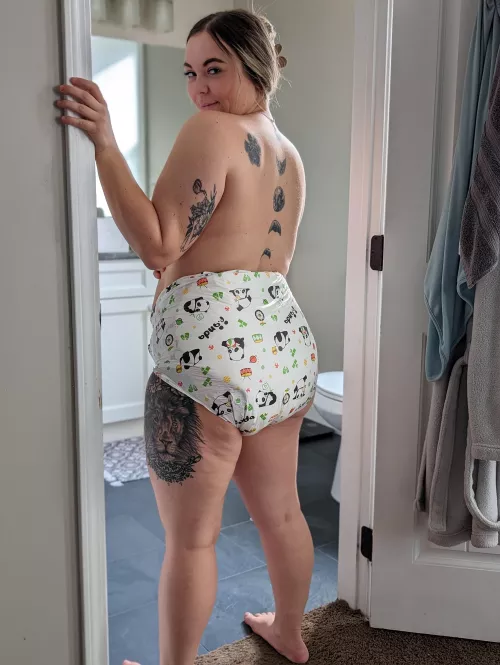 Home early from work ♥️♥️ 🐼🐼