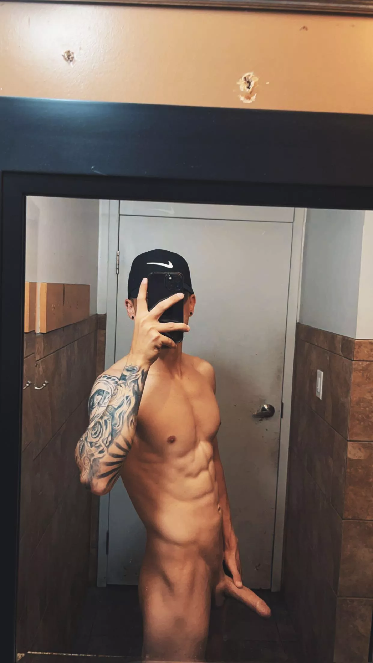 Hope this doesn’t dickstract you :)