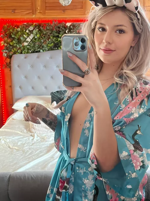 How do I look in my robe? It's silky smooth and soft just like...