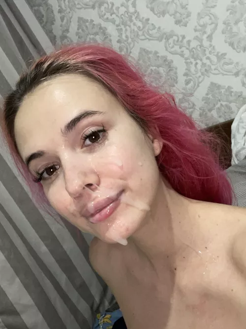 I love getting cum on my face