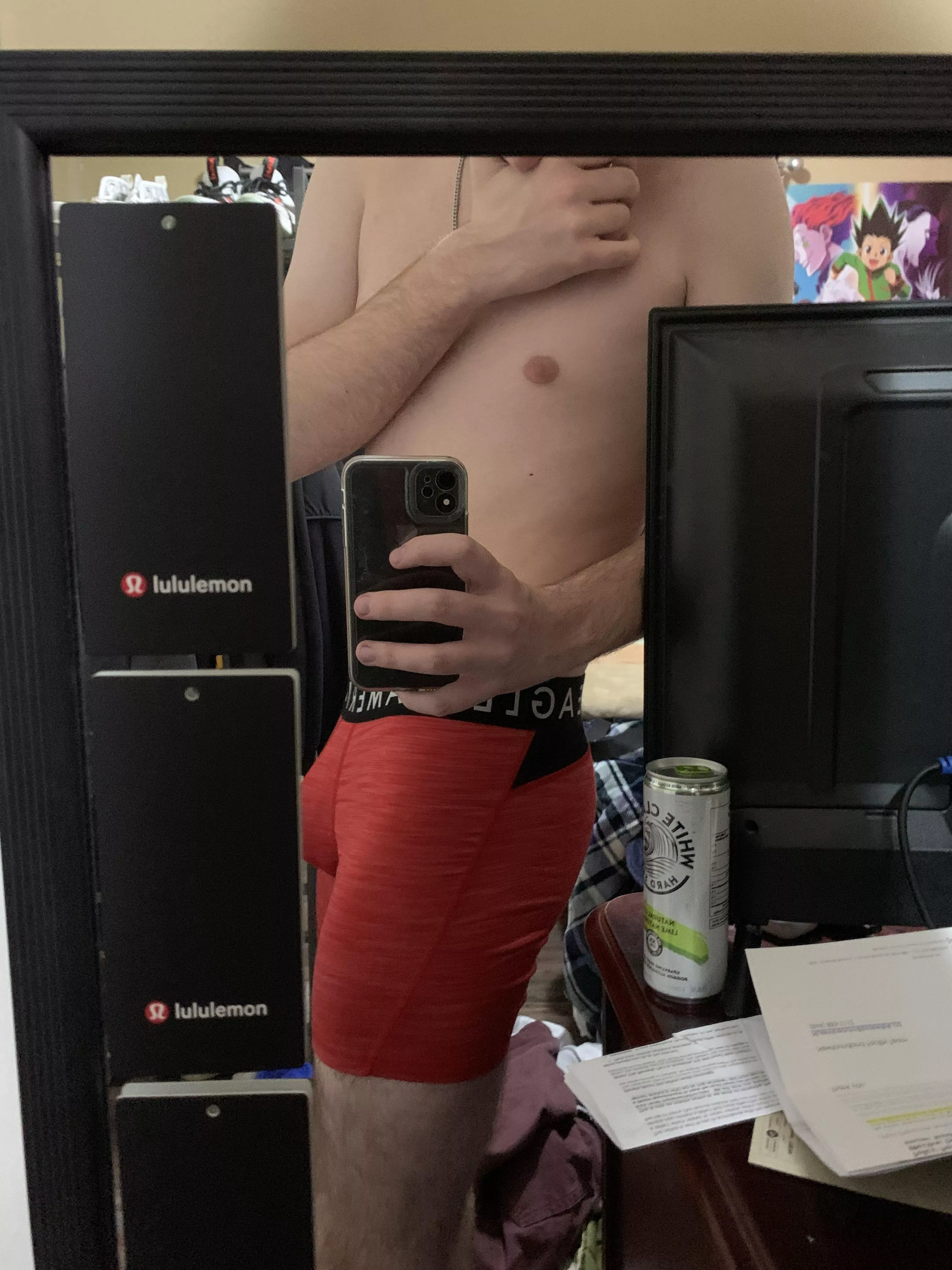 Idk if I want to be fucked or fuck someone 🤩