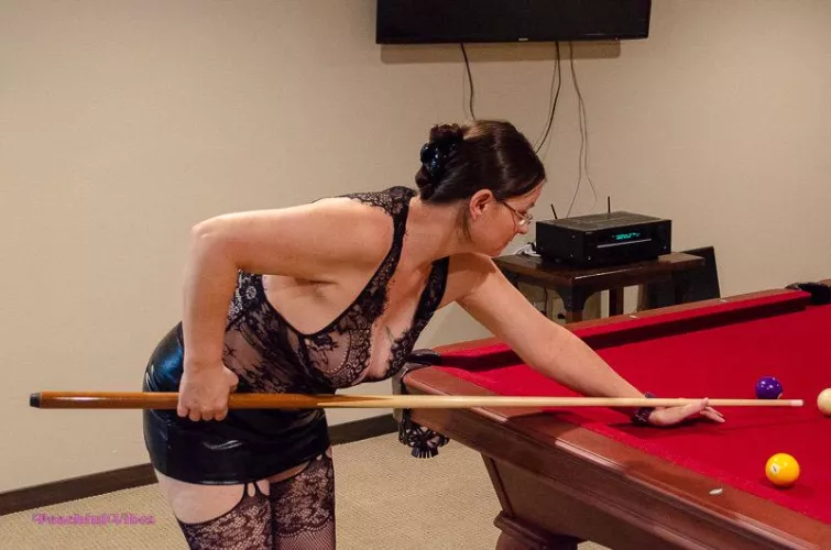 If you win best out of 3 games, you can have some milf pussy