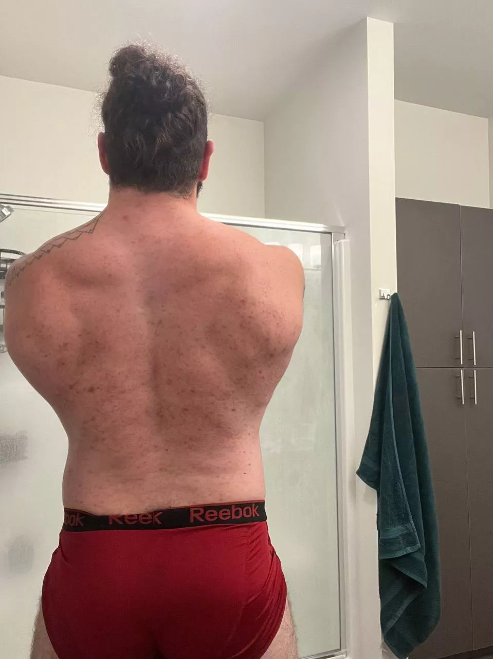 Learning to embrace this part of being a hairy guy..