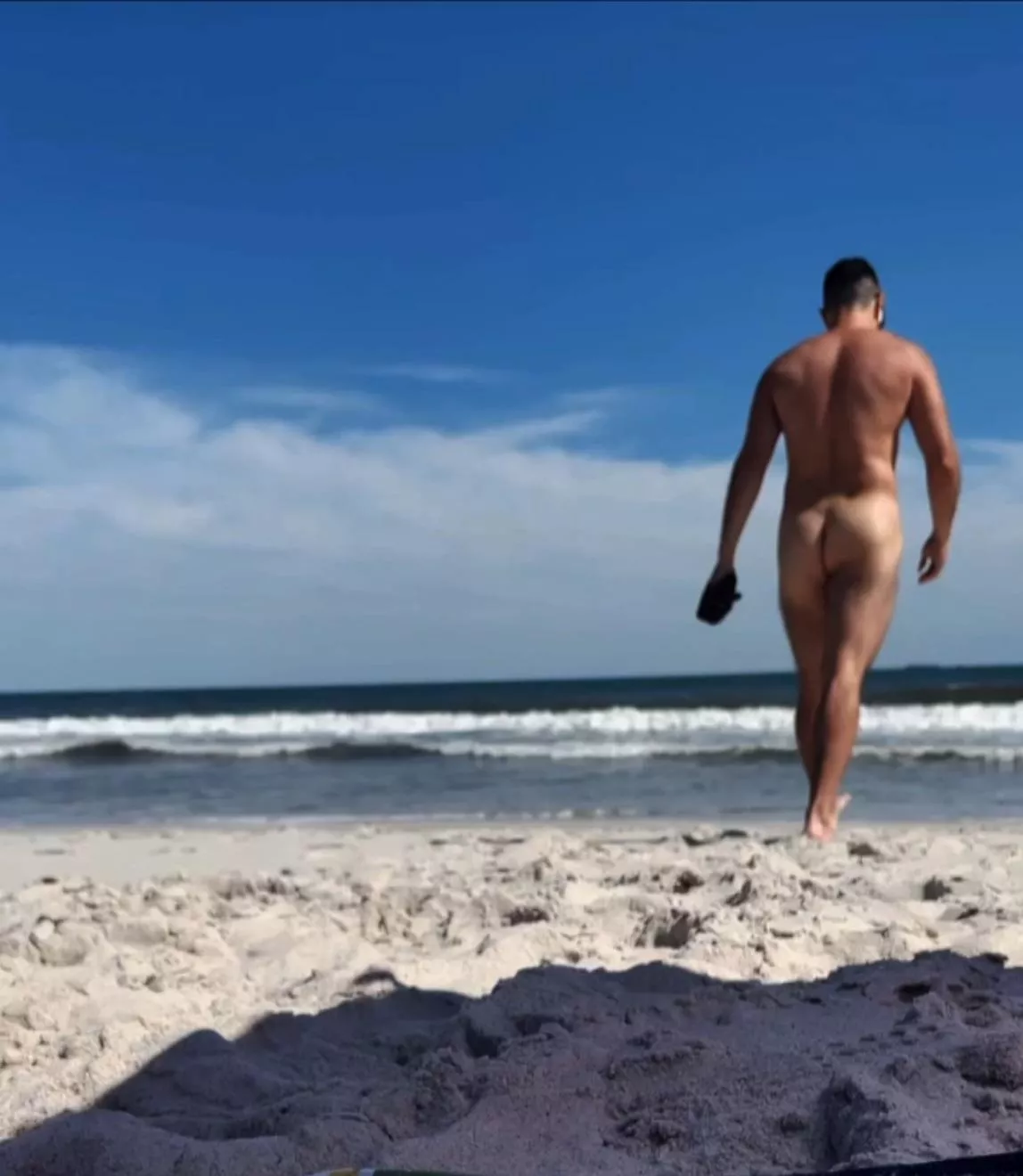 Public beach ( non nude) exploration