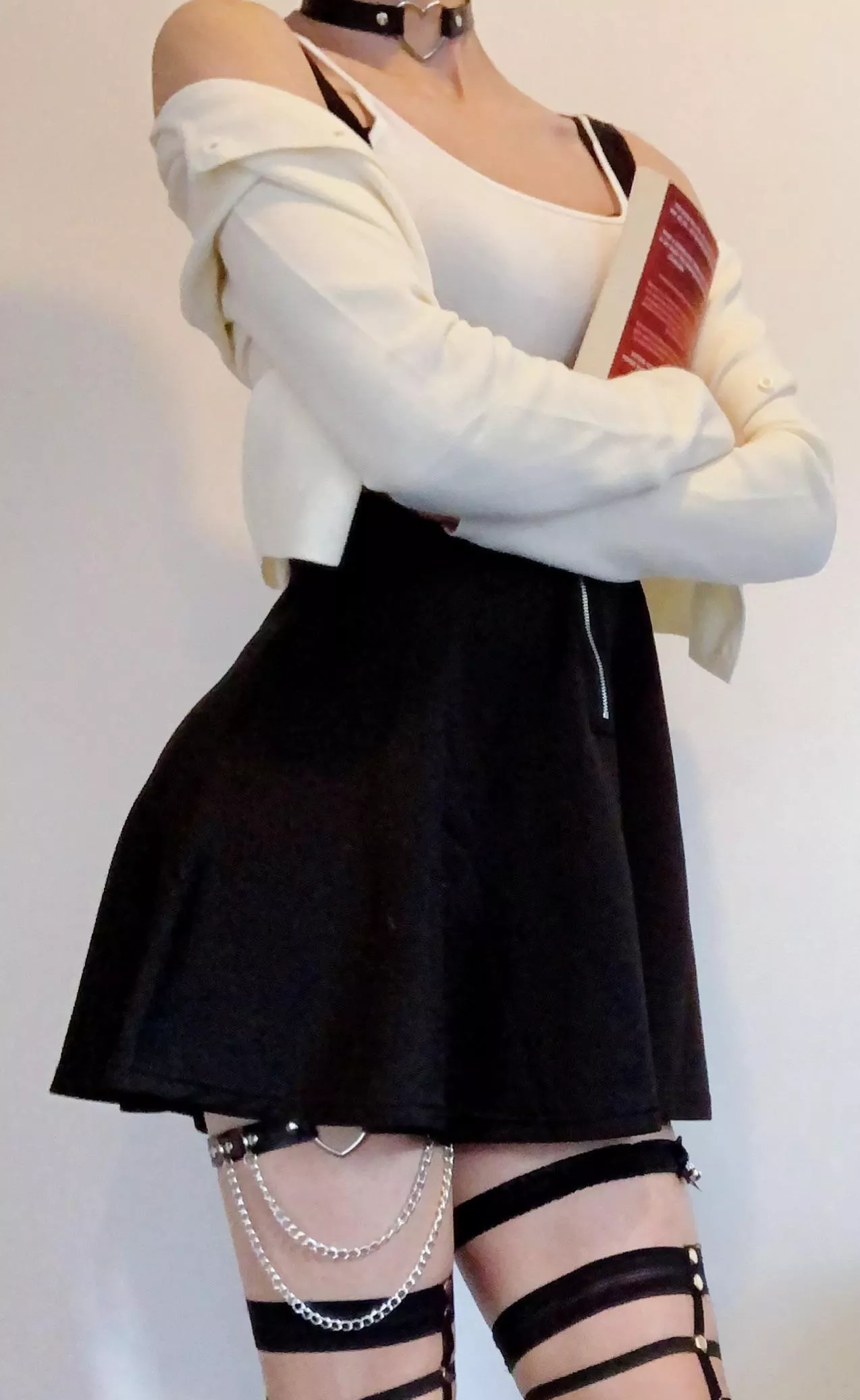 Studying in this outfit is proven to increase productivity :3