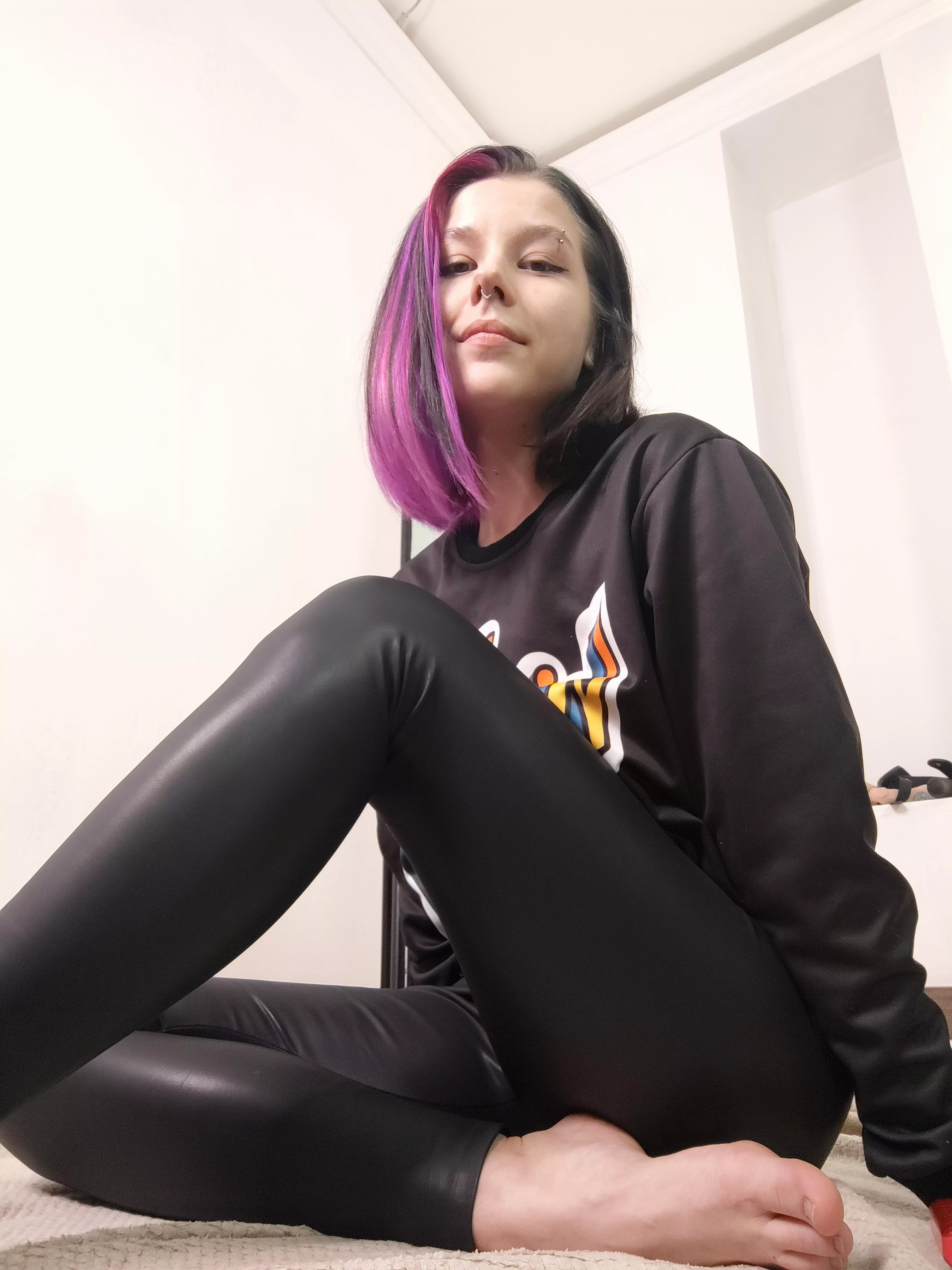What do you think of my leather leggings?