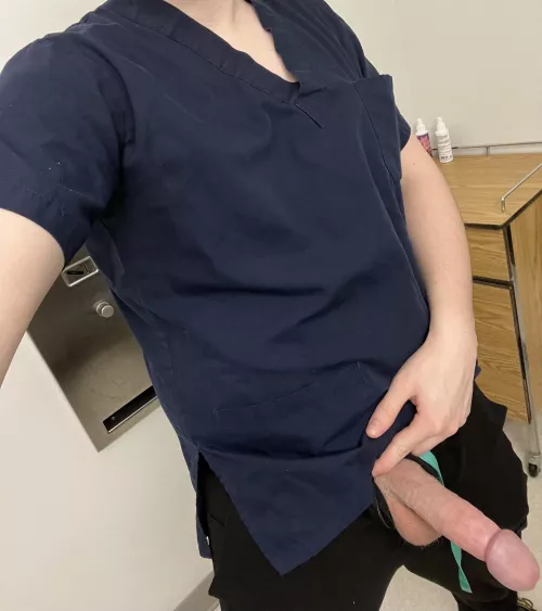 What would you do if your Doctor pulled out a cock like this?