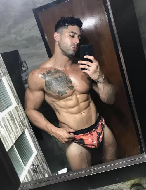 Who wants to have fun with me in the shower? (m)