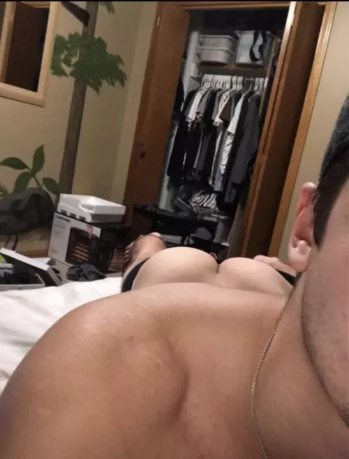 20, hmu fit twinks and twunks. Please a pic