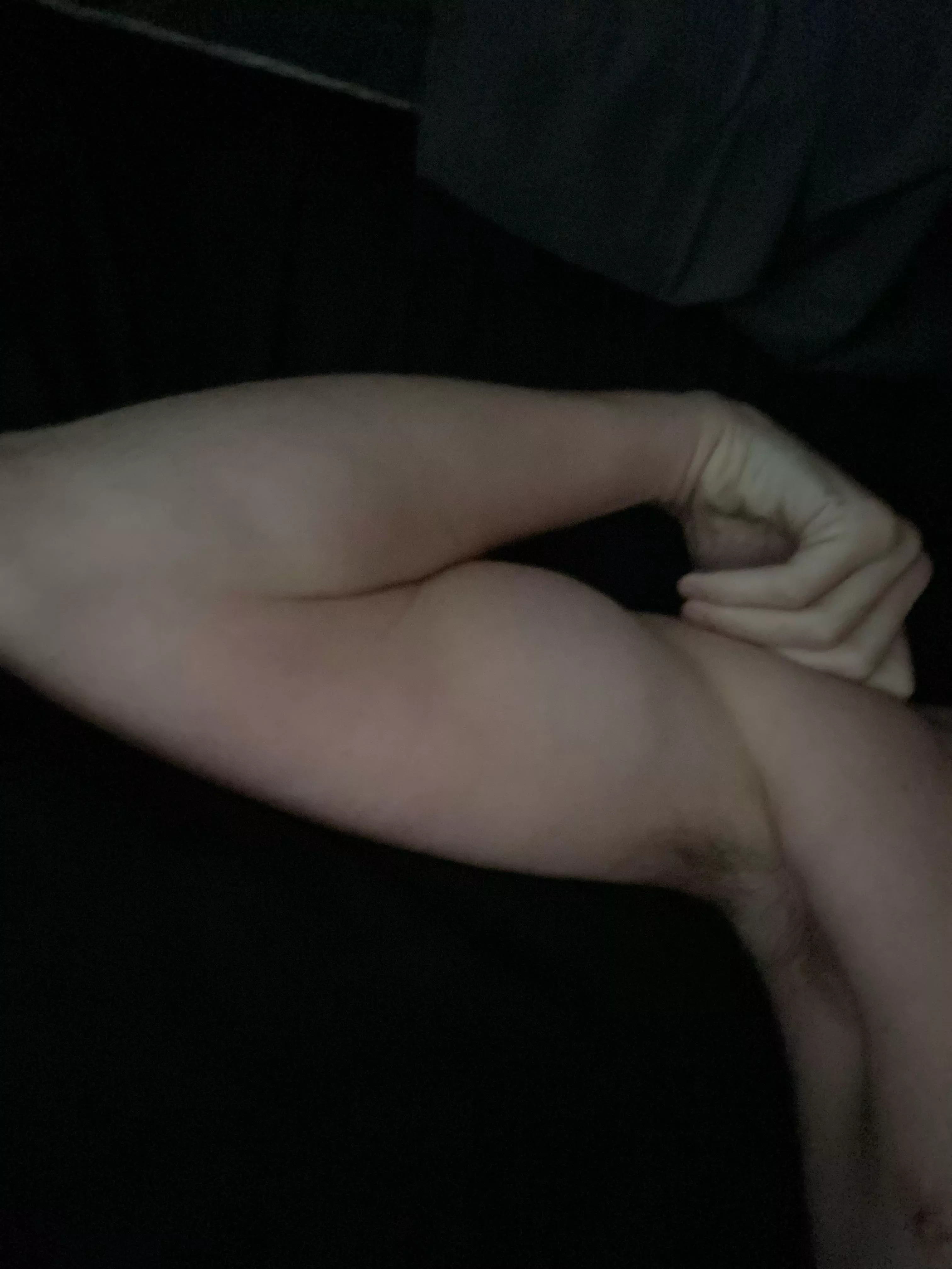 20 y/o frat boy, looking for some fun this morning :) @truchamp10 (+if bottom)