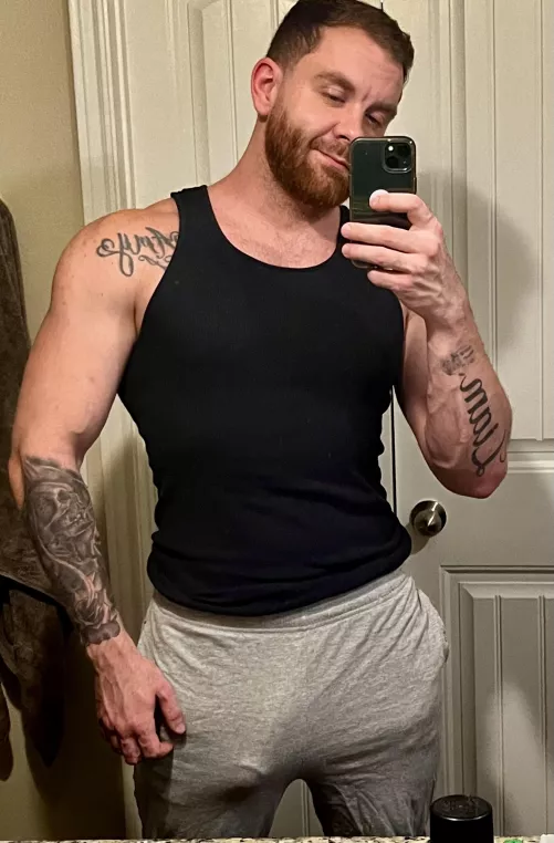 [31] Who’s keeping dad company tonight