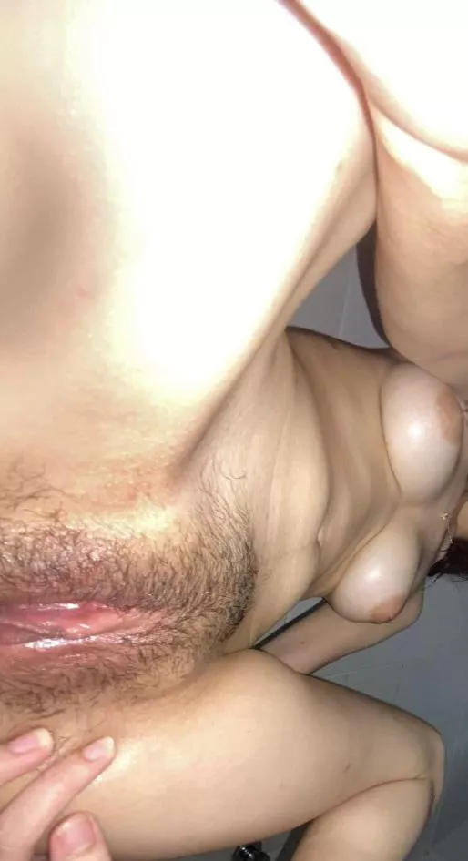 Bet you won't eat my pussy coz it's so hairy and smelly [h]