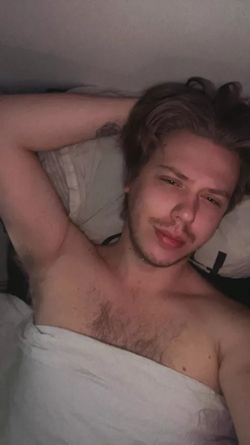 Can i go back to sleep?😴