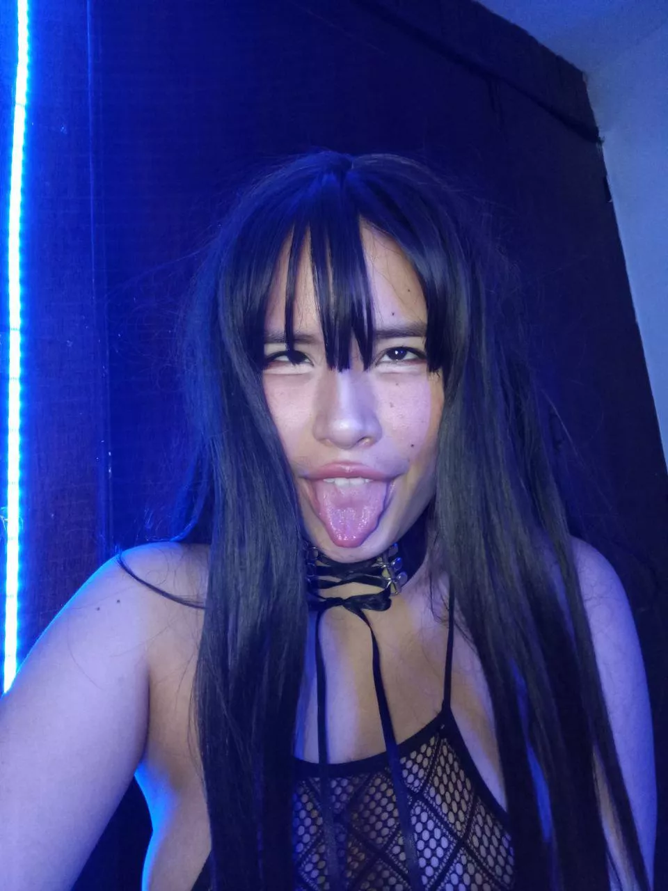 Could you cum I my tongue 👅