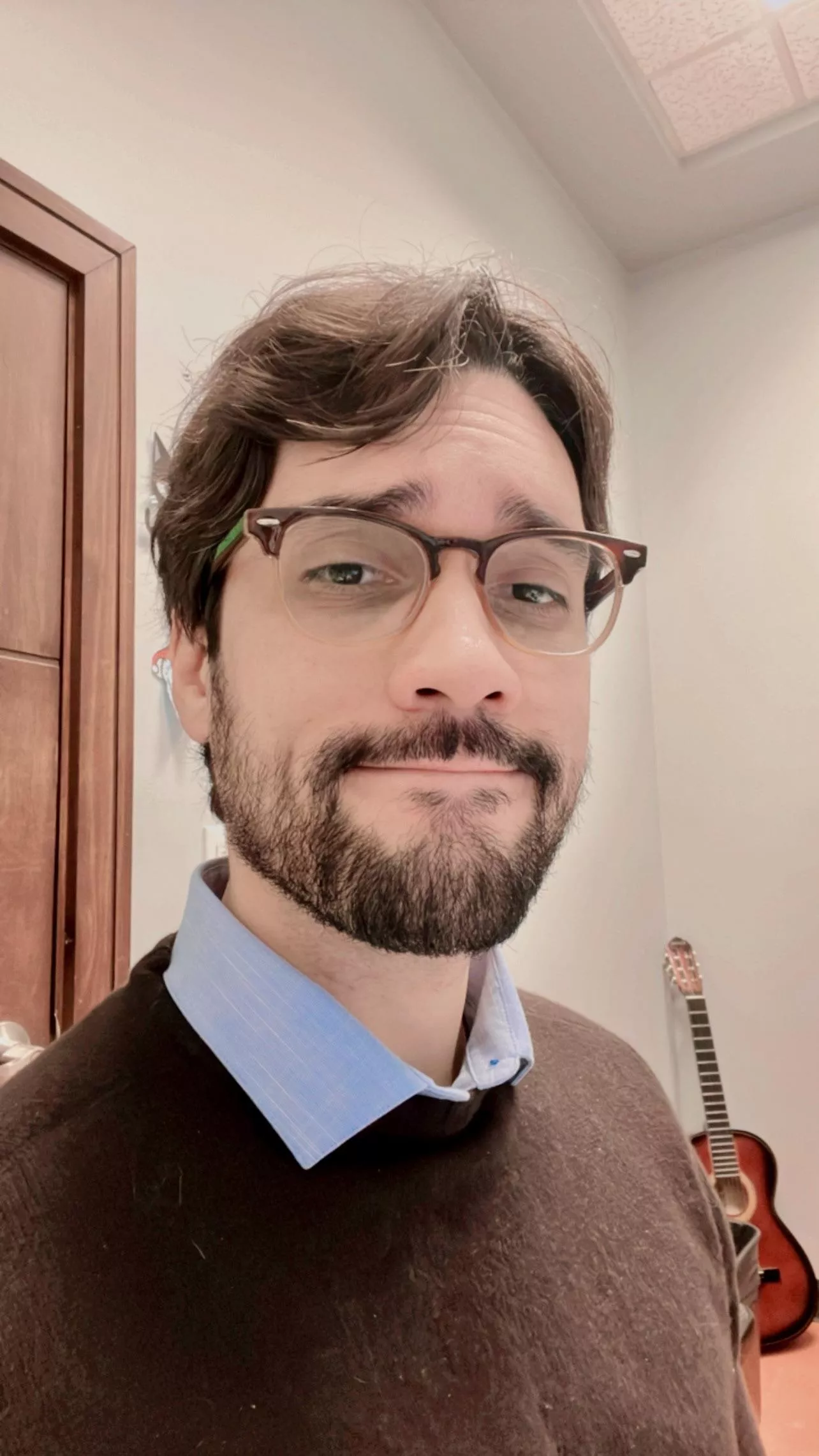 Does anyone want to talk about whatever and relax for a while ?