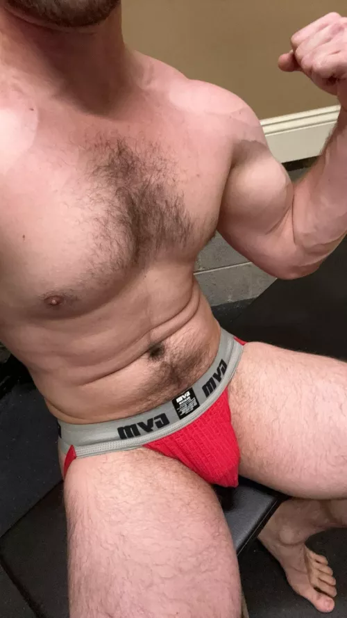 Does red make you want to charge at me?