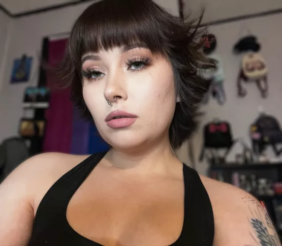 I think I’ll keep my bangs around for a little while , what do you think ?