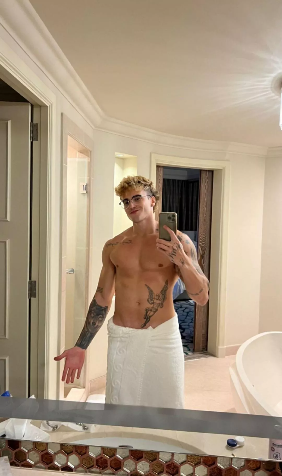 I'll remember to turn on the lights ✨️