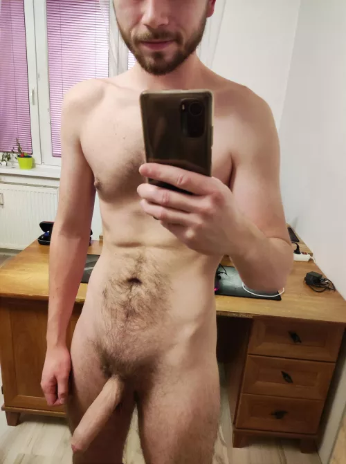 Just another mirror selfie.