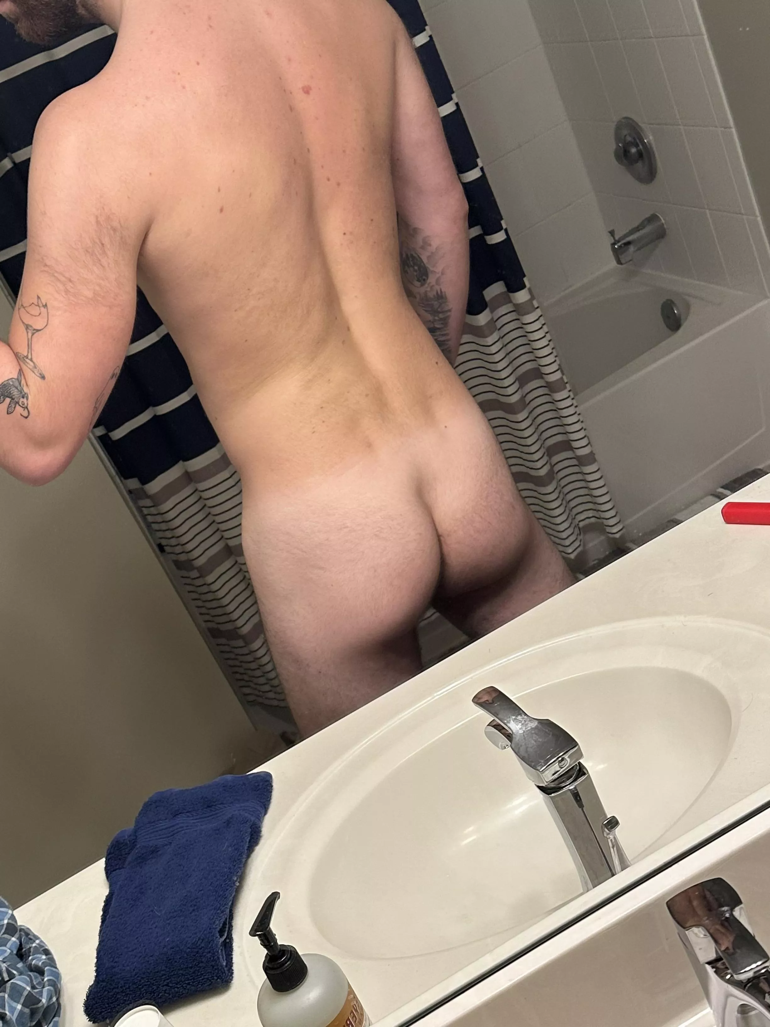 Plenty more pics where that came from - how would you guys rate my ass?