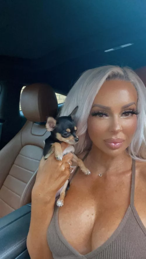 This milf loves to tease her neighbors